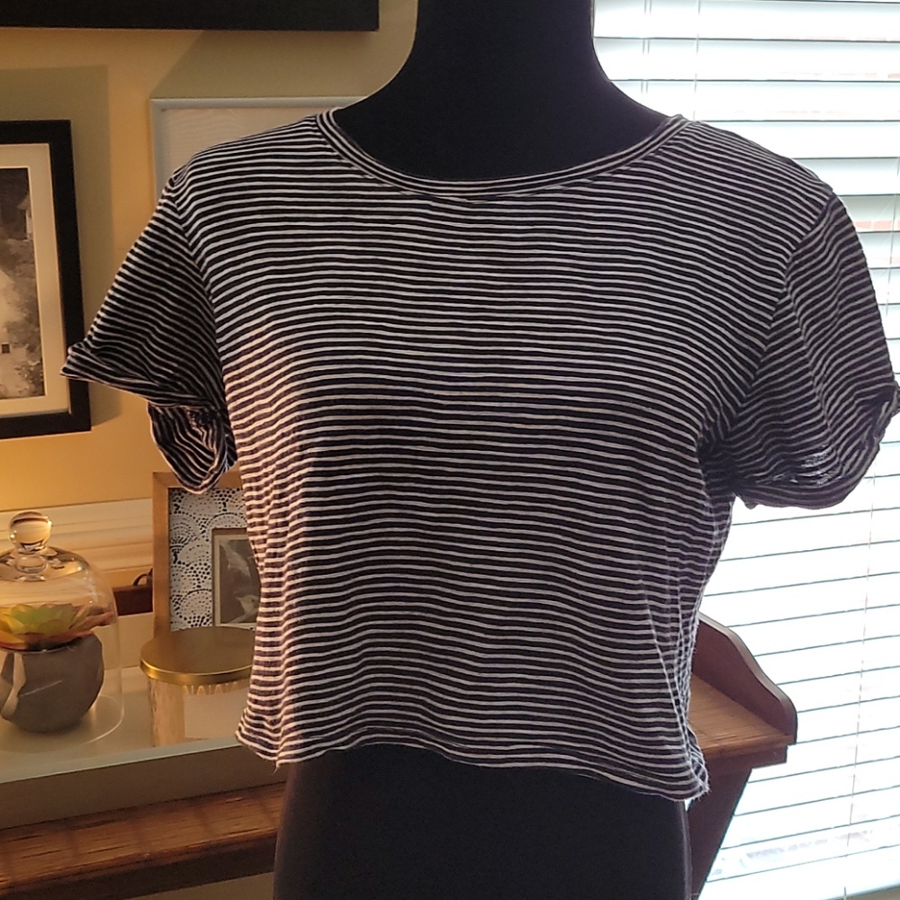 Forever 21, stripped crop top, size S